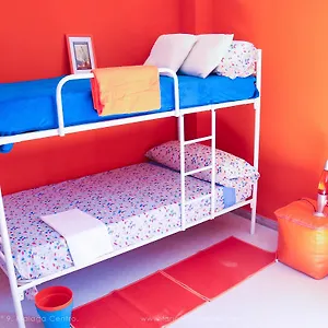 Larios Cool Albergue